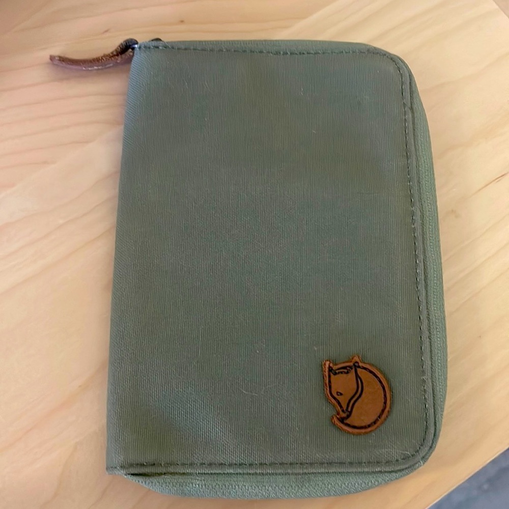Fjallraven Passport Wallet